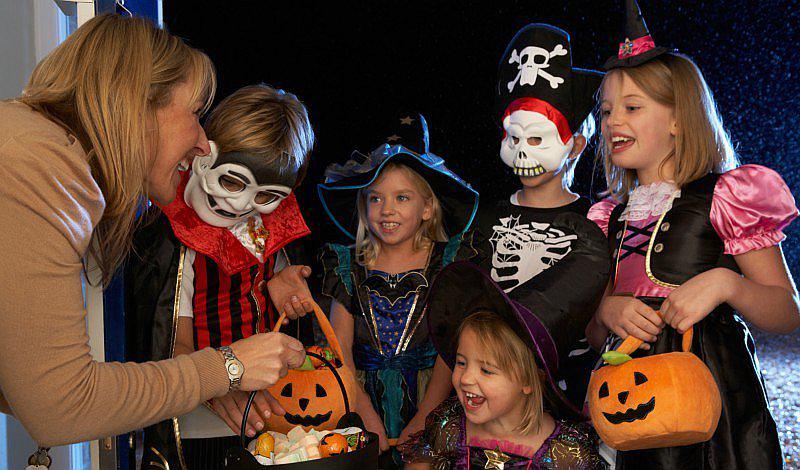 ¿Por qué se piden dulces en Halloween?