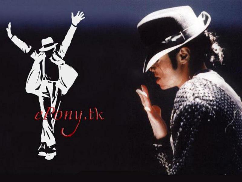 Pagan 23,800 dólares por sombrero negro de Michael Jackson