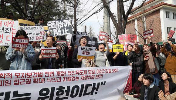 Aprueban el aborto legal y seguro en Corea del Sur (VIDEO)