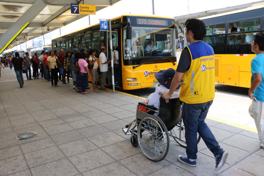 Proponen que personas con discapacidad no paguen por viajes urbanos