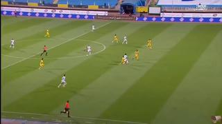 Christian Cueva asistió para un gol, pero Al Fateh cayó en Arabia Saudita | VIDEO