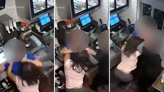 No le dieron ketchup y mujer agarra a golpes a gerente de conocido restaurante (VIDEO)
