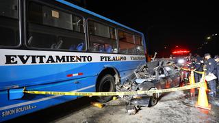 Ate Vitarte: auto se estrella contra bus y deja dos muertos en la Vía de Evitamiento