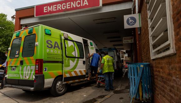 sala de emergencias del Hospital Bocalandro, en Loma Hermosa, provincia de Buenos Aires, Argentina. (Foto de Tomás CUESTA / AFP)