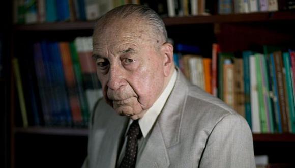 Francisco Morales Bermúdez cumplió 100 años en octubre del 2021. (Foto: Archivo El Comercio)