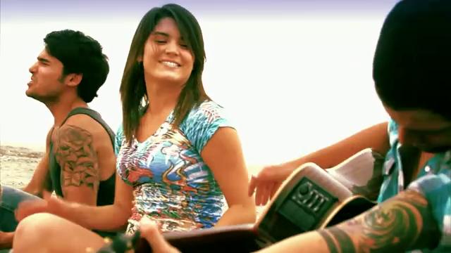 Nataniel Sánchez aparece en videoclip del grupo Ádammo 