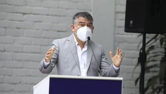 Julio Guzmán, candidato presidencial del Partido Morado, dijo que la suspensión de eventos presenciales es temporal. (Foto: Archivo GEC)