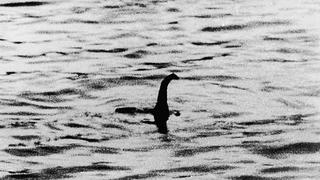 Encuentran la figura de un monstruo de película en fondo del Lago Ness 
