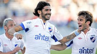 Sebastián 'El loco' Abreu ficha por Sol de América, su equipo número 21