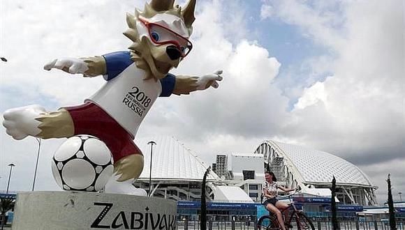 ​Rusia se remece ante robo de estatuas de mascota del Mundial 2018