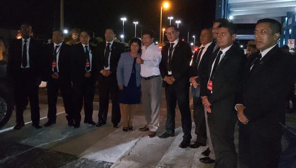 El presidente Pedro Castillo llegó al país cerca de la medianoche luego de su participación en el XIV Gabinete Binacional Ecuador-Perú. (Foto: Presidencia de la República)