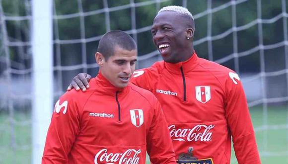 Luis Advíncula y Aldo Corzo tienen una sana competencia por el puesto de lateral derecho en la selección peruana. (Foto: GEC)