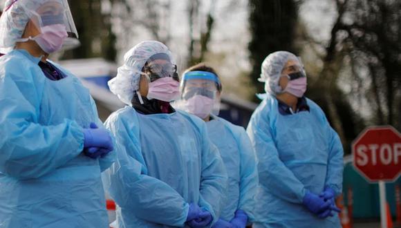 Mientras el país norteamericano lucha por frenar el avance del coronavirus en el territorio, esta pandemia ya ha provocado al menos 20.550 muertos en el mundo (Foto: AFP)