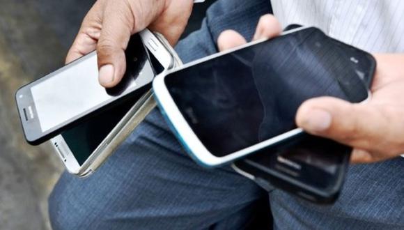La Policía, la Fiscalía, el Poder Judicial y el INPE podrán solicitar a Osiptel la baja de teléfonos utilizados en delitos. | Foto: Andina