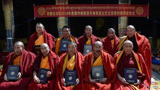 Monjes tibetanos apuestan por la ciencia en su currículum monástico 