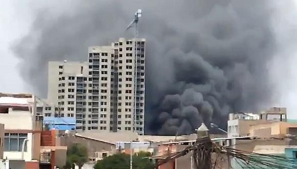Cercado de Lima: voraz incendio se registra en la avenida Arica (VIDEO)
