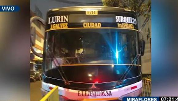 Escolar de 13 años queda grave tras ser atropellado violentamente por chofer de bus que iba a excesiva velocidad, en Miraflores. (Captura: Buenos Días Perú)