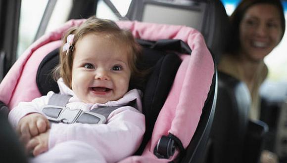 ¿Cómo mantener seguro a tu hijo en un auto? 