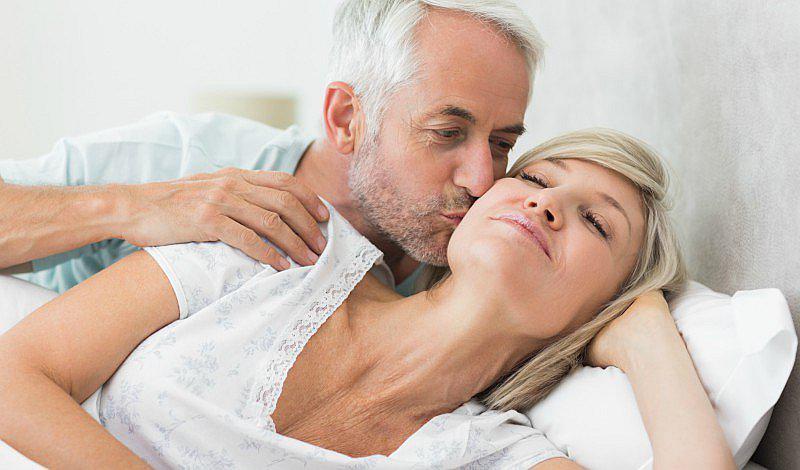 ¿Mejor o peor? ¡Estudio derriba mitos sobre el sexo con mujeres maduras!