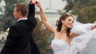 Estudio asegura que parejas que saben bailar terminar casándose