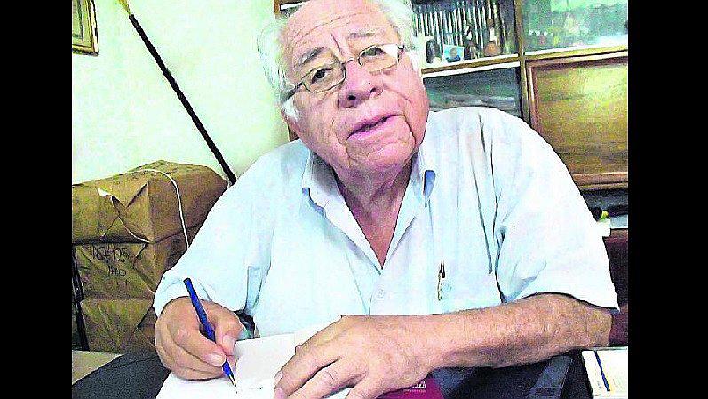 ​Huánuco: Virgilio López es médico pero escribe cuentos, poemas y crónicas desde los siete años