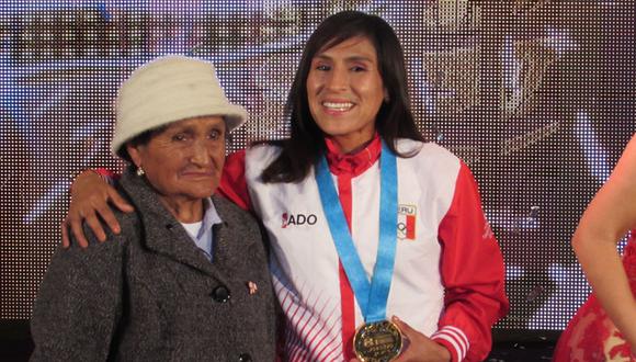 Gladys Tejeda recibió homenaje en 'El Gran Show' [FOTOS] 