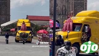 Quinceañera se olvida de limosina y se luce orgullosa sobre el tráiler de su padre