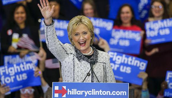 Hillary Clinton gana impulso con contundente victoria en Carolina del Sur 