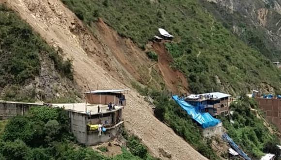 Al menos 80 viviendas quedaron sepultadas en Retamas tras deslizamiento de ladera. Foto: Prefectura de La Libertad