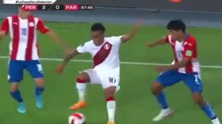 Selección peruana: Christian Cueva protagonizó una gran jugada para salir del presión de los jugadores de Paraguay