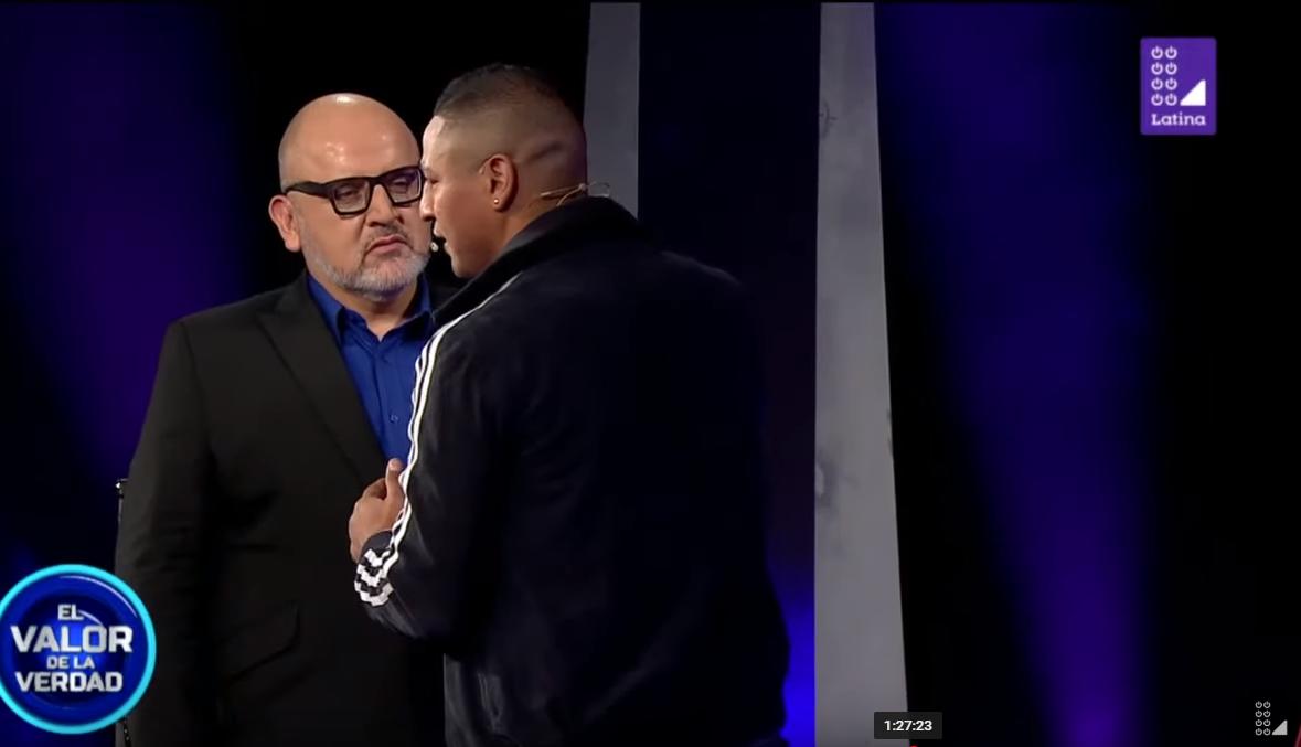 Jonathan Maicelo encaró a Beto Ortiz por su dura reseña tras su derrota en el Madison Square Garden. (Foto:LATINA)