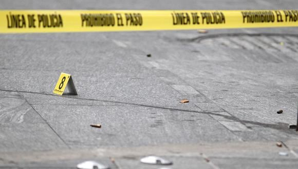 Se ven balas en el área donde ocurrió un tiroteo en México, el 2 de octubre de 2022. (Foto de Ulises Ruiz / AFP)