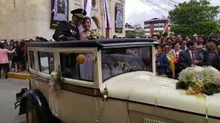 Inés Melchor se casó con teniente de la PNP en Catedral de Huancayo