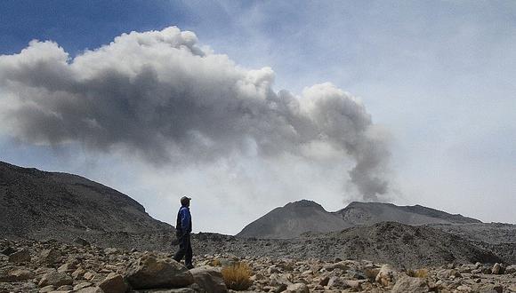 Arequipa: volcán Sabancaya amenaza al Valle del Colca con 36 explosiones diarias