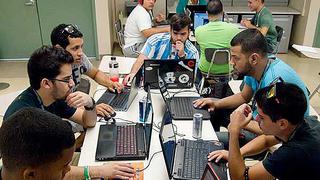 700 "hackers" se reúnen en la sexta edición del "Hackathon"