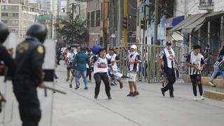 Alianza Lima: Al menos dos hinchas fueron hospitalizados luego de enfrentamientos con la policía