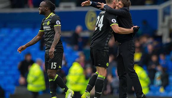 Premier League: Chelsea vence 0-3 al Everton y título es un hecho