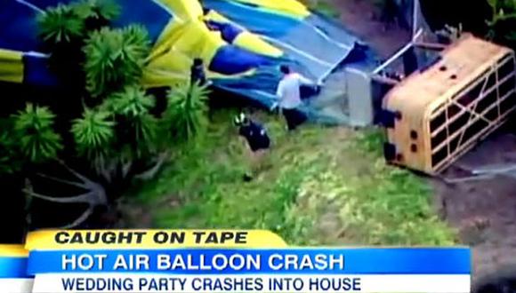 Celebraban una boda en globo aerostático y se cayó (VIDEO) 
