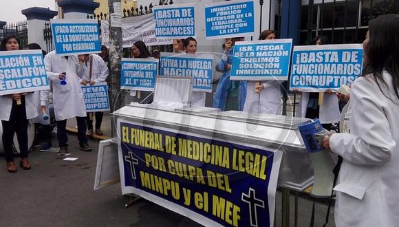​Huelga de médicos legistas: paralización impide retiro de cadáveres de la Morgue de Lima