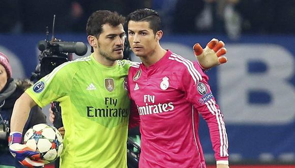 Iker Casillas y Cristiano Ronaldo compartieron el equipo en Real Madrid desde la temporada 2009-2010 hasta el 2014-2015. (Foto: EFE)