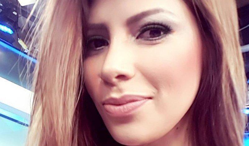 Milena Zárate debuta como actriz y aparece en escena subida de tono