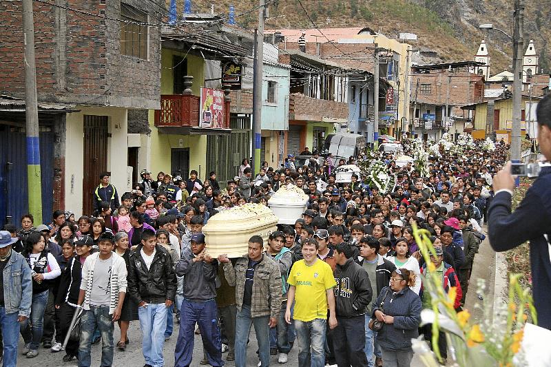San Mateo enterro a sus muertos 