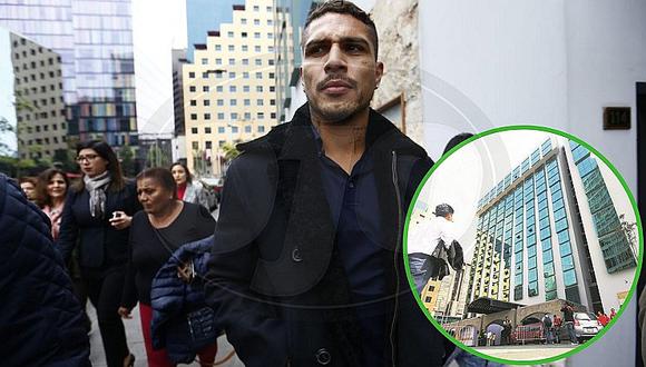 ​Paolo Guerrero vuelve a conocido hotel junto a su madre y hasta con fiscal (FOTOS)