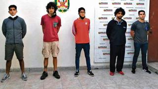 Surco: condenan a 20 años de prisión a los cinco implicados por violar en grupo a joven de 21 años