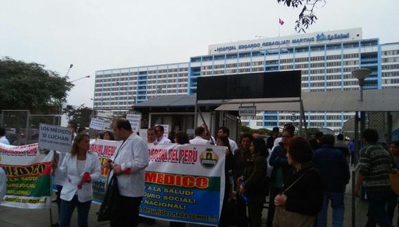 ​Atención habitual en hospitales de EsSalud pese a paro de sindicato