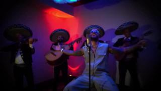 Maluma y Carlos Rivera se unen para cantar una ranchera llena de amor