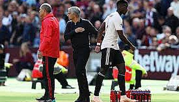 ​Mourinho se queja del árbitro y dice que el United necesita "un reinicio"