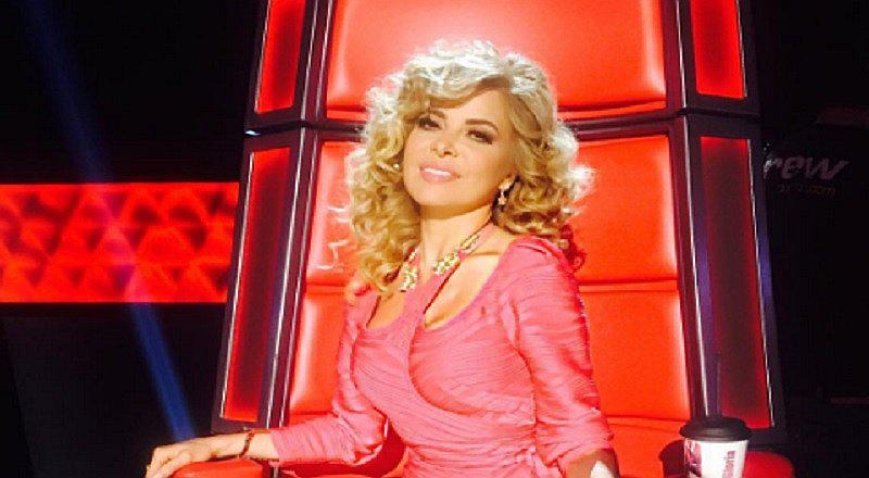 Gloria Trevi y participante de 'La Voz México' se dan tremendo beso [FOTOS]