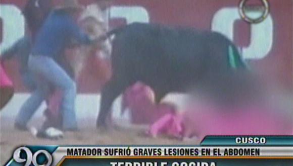 Cusco: Toro cornea en el abdomen a su matador en pleno ruedo [VIDEO] 