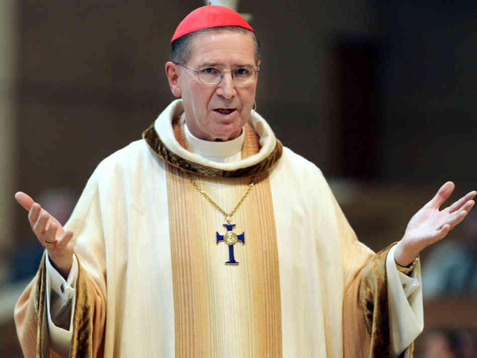 Cardenal encubridor de sacerdotes pedófilos elegirá al sucesor de Benedicto XVI